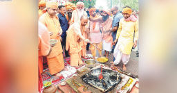 UP CM Yogi stresses unity at Punya Smriti ceremony